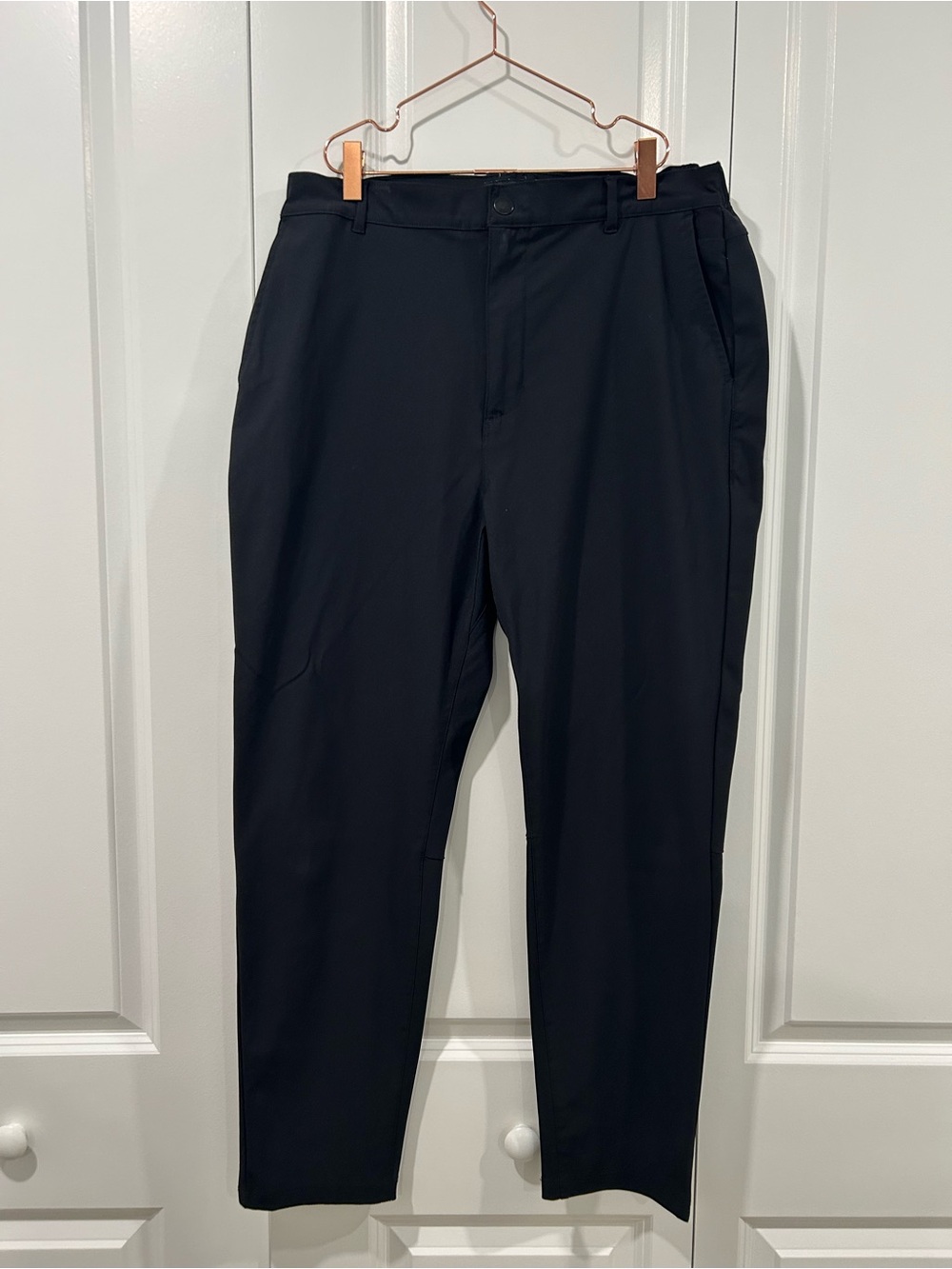 CUTS Men's Black Casual Trousers - Classic Straight Fit